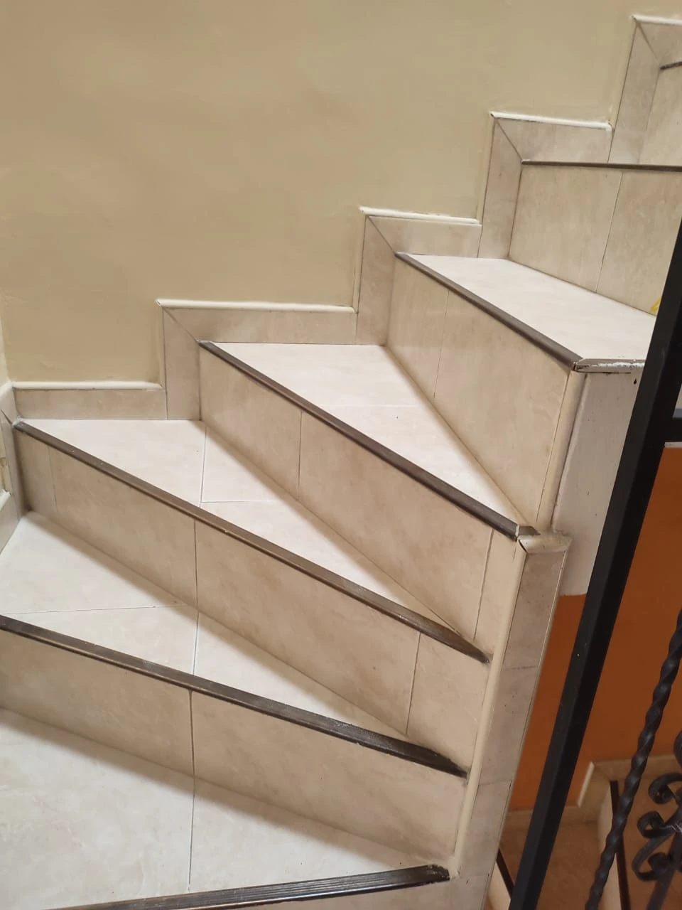 se arrienda casa en Gratamira 