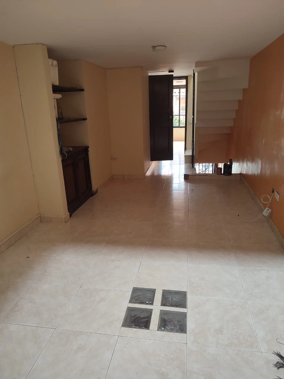se arrienda casa en Gratamira 