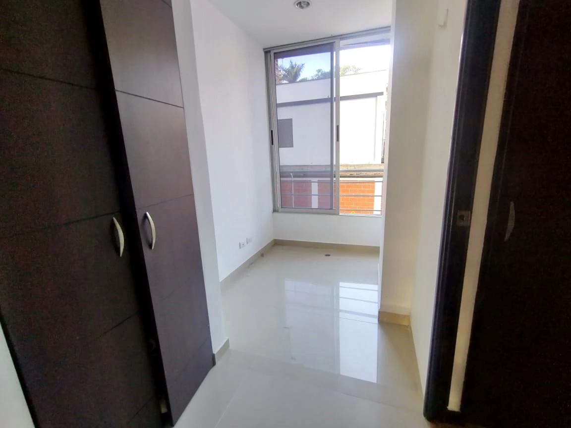 Apartamento en arriendo sector Castropol