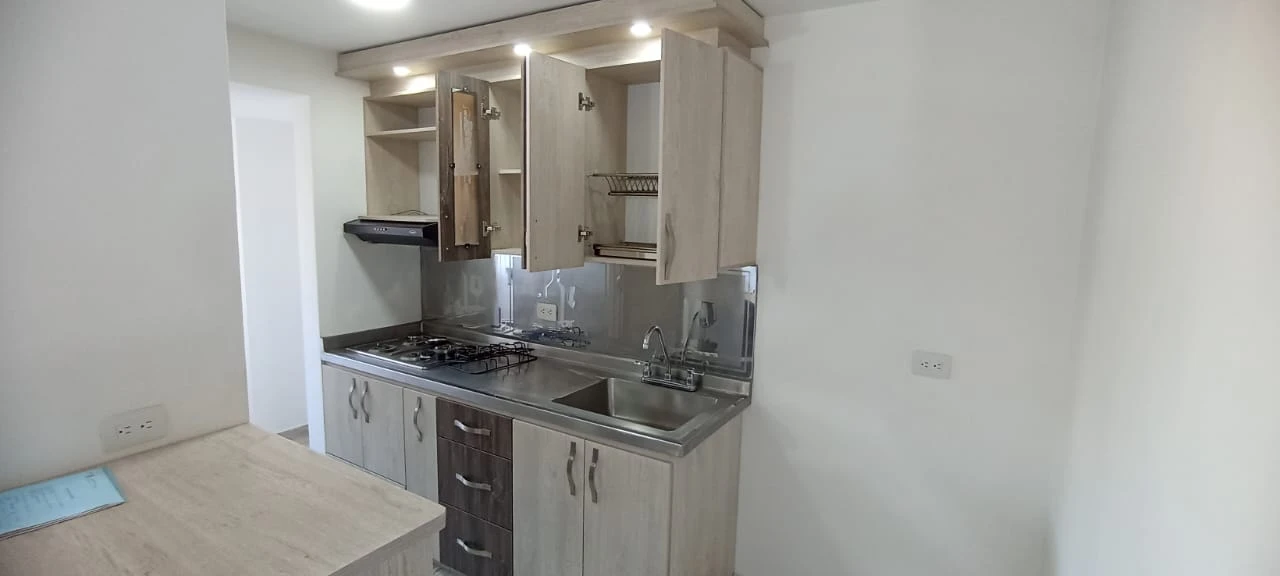 se arrienda apartamento en puerto nuevo