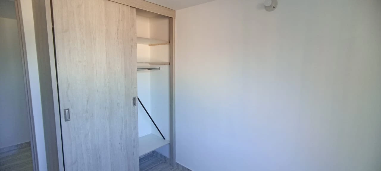 se arrienda apartamento en puerto nuevo