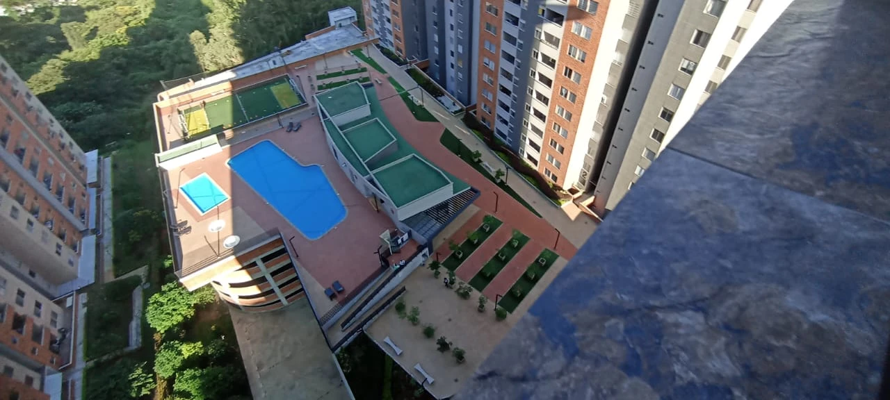 se arrienda apartamento en puerto nuevo