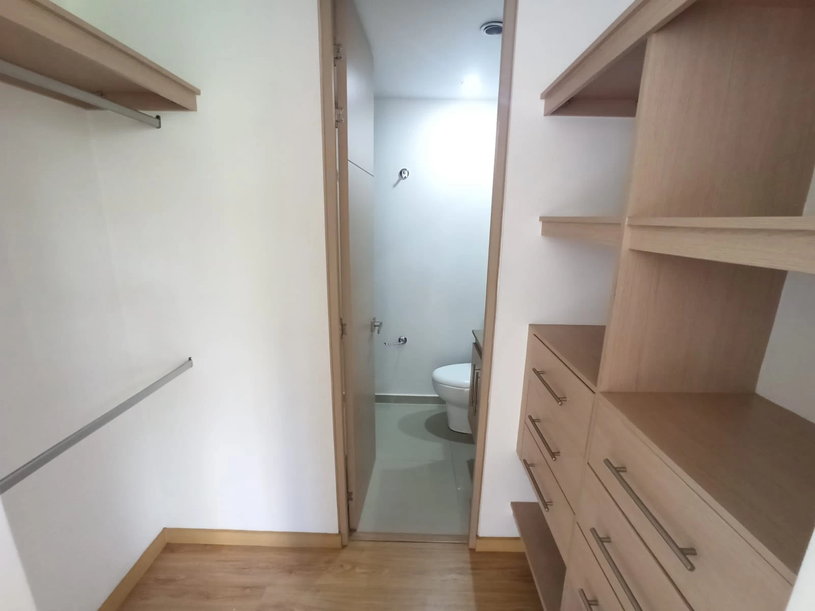 apartamento en venta loma del indio.