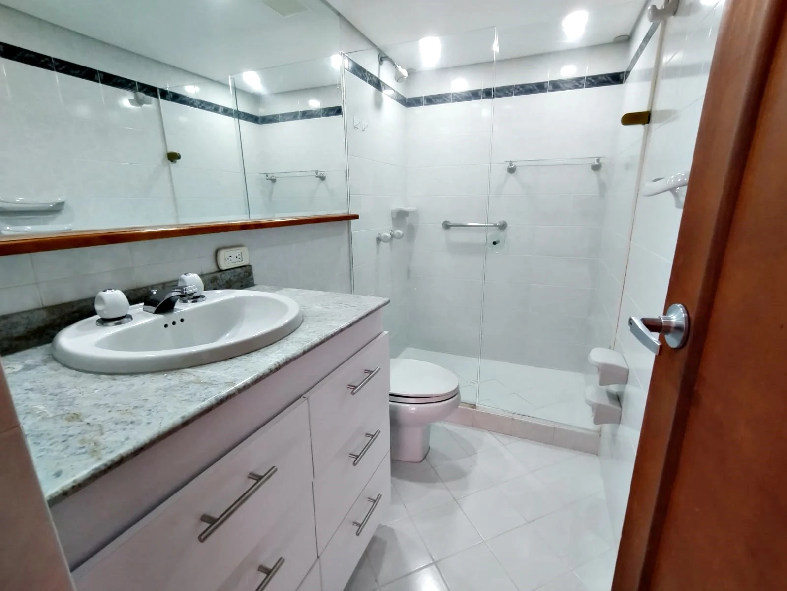 Apartamento en venta sector Castropol