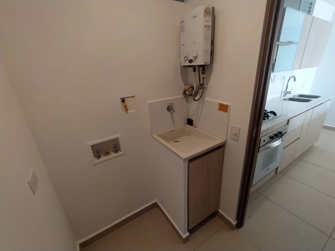 Apartamento en arriendo sector Loma de los Gonzalez