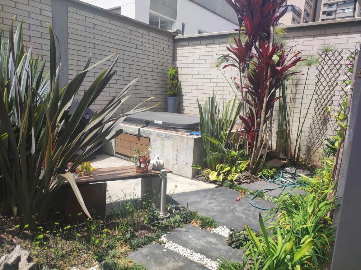 Casa en Lotus para venta 