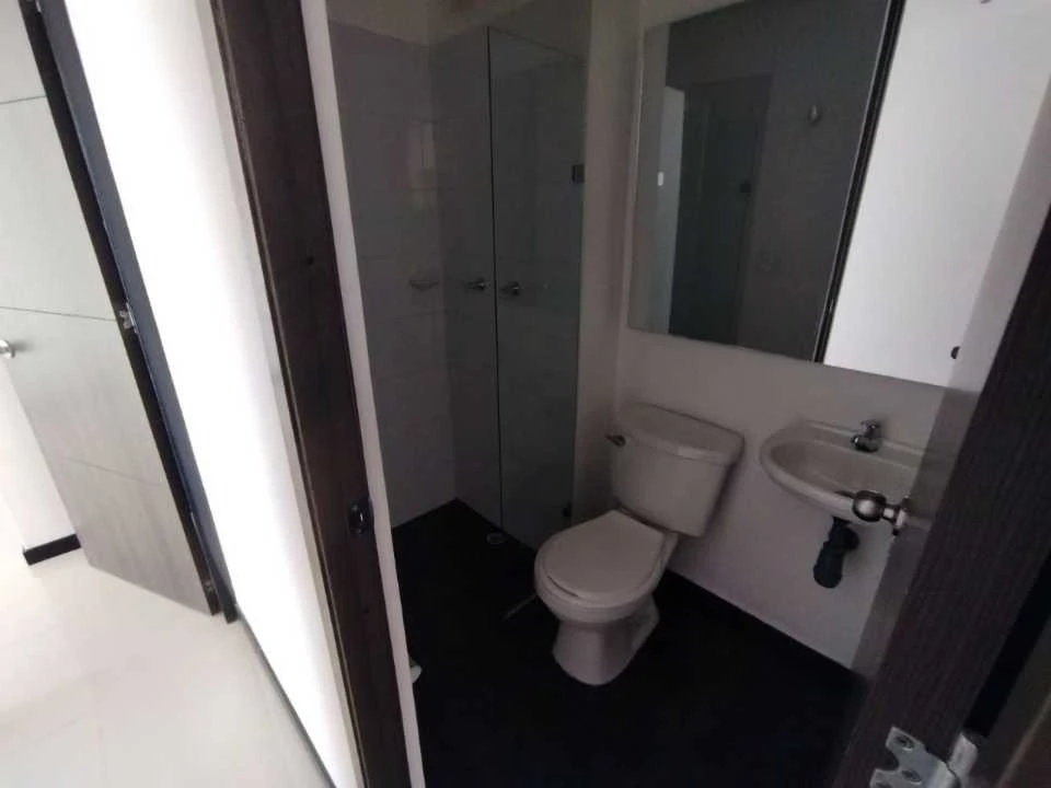Apartamento en Arriendo en Niquia la unidad los Arboles