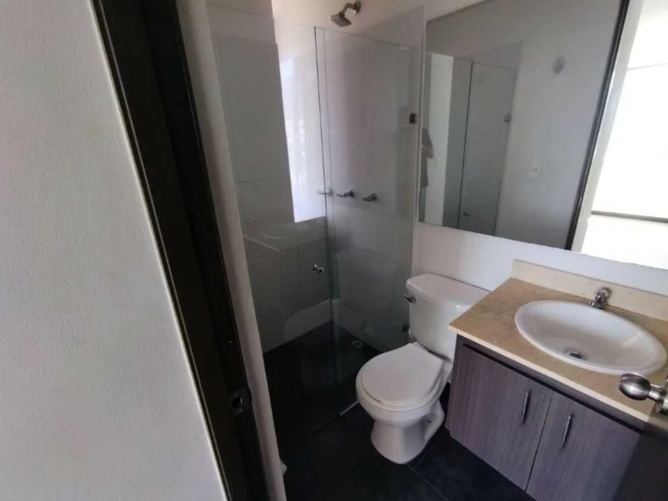 Apartamento en Arriendo en Niquia la unidad los Arboles