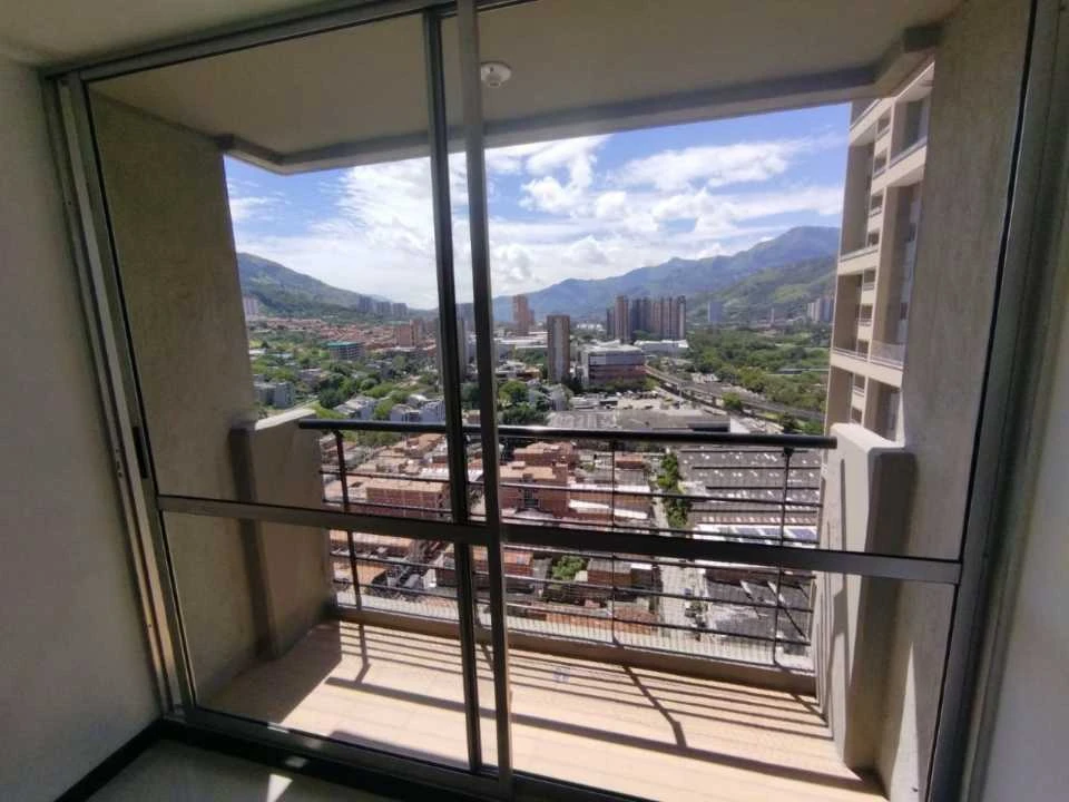 Apartamento en Arriendo en Niquia la unidad los Arboles