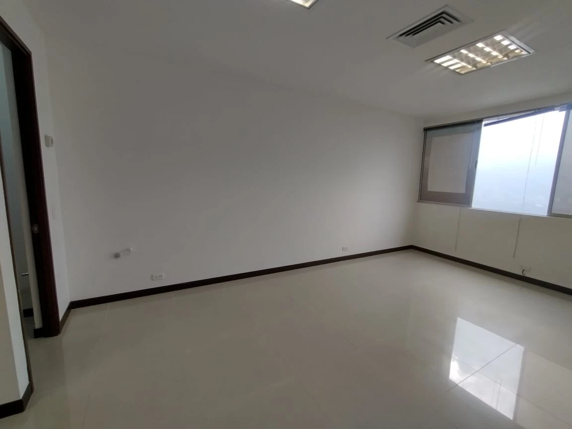 Oficina en venta sector el Tesoro