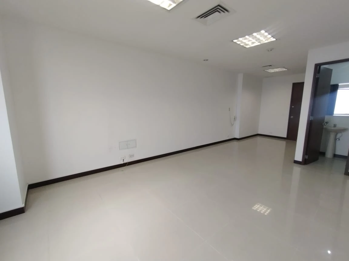 Oficina en venta sector el Tesoro