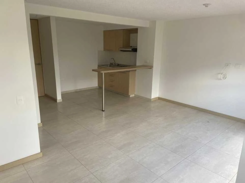 Apartamento en arriendo sector Amazonía