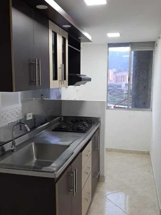 Se vende apartamento en sector Machado unidad bosques de Alcalá