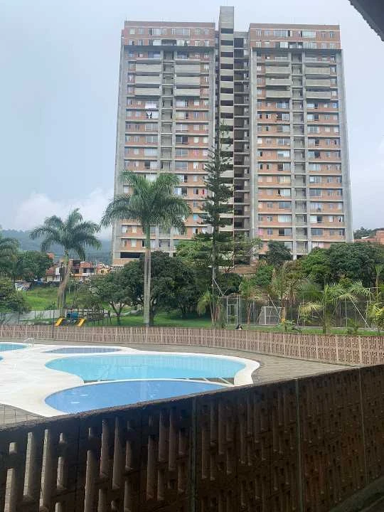 Se vende apartamento en sector Machado unidad bosques de Alcalá