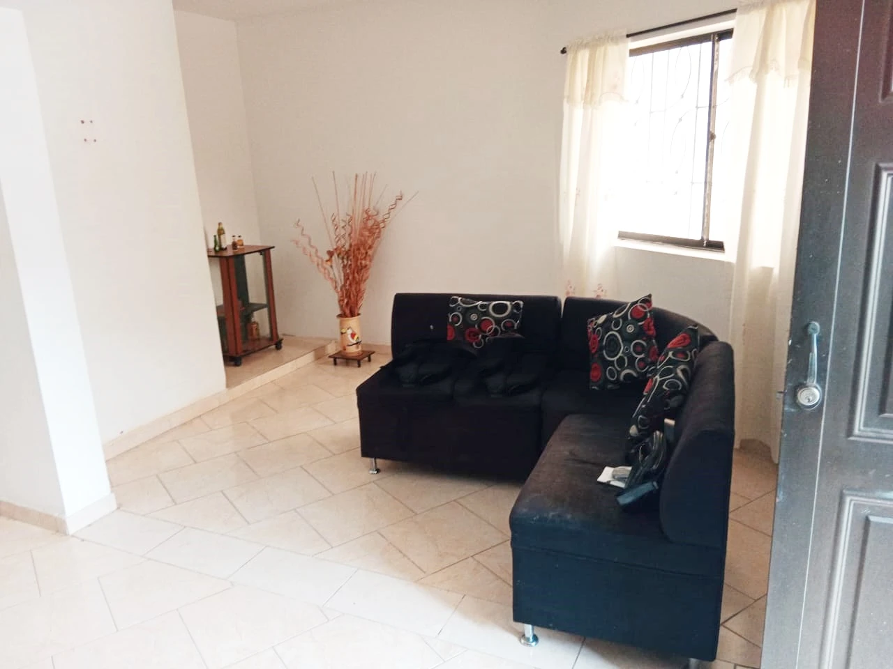CASA EN VENTA  PARQUE DE LA MILAGROSA