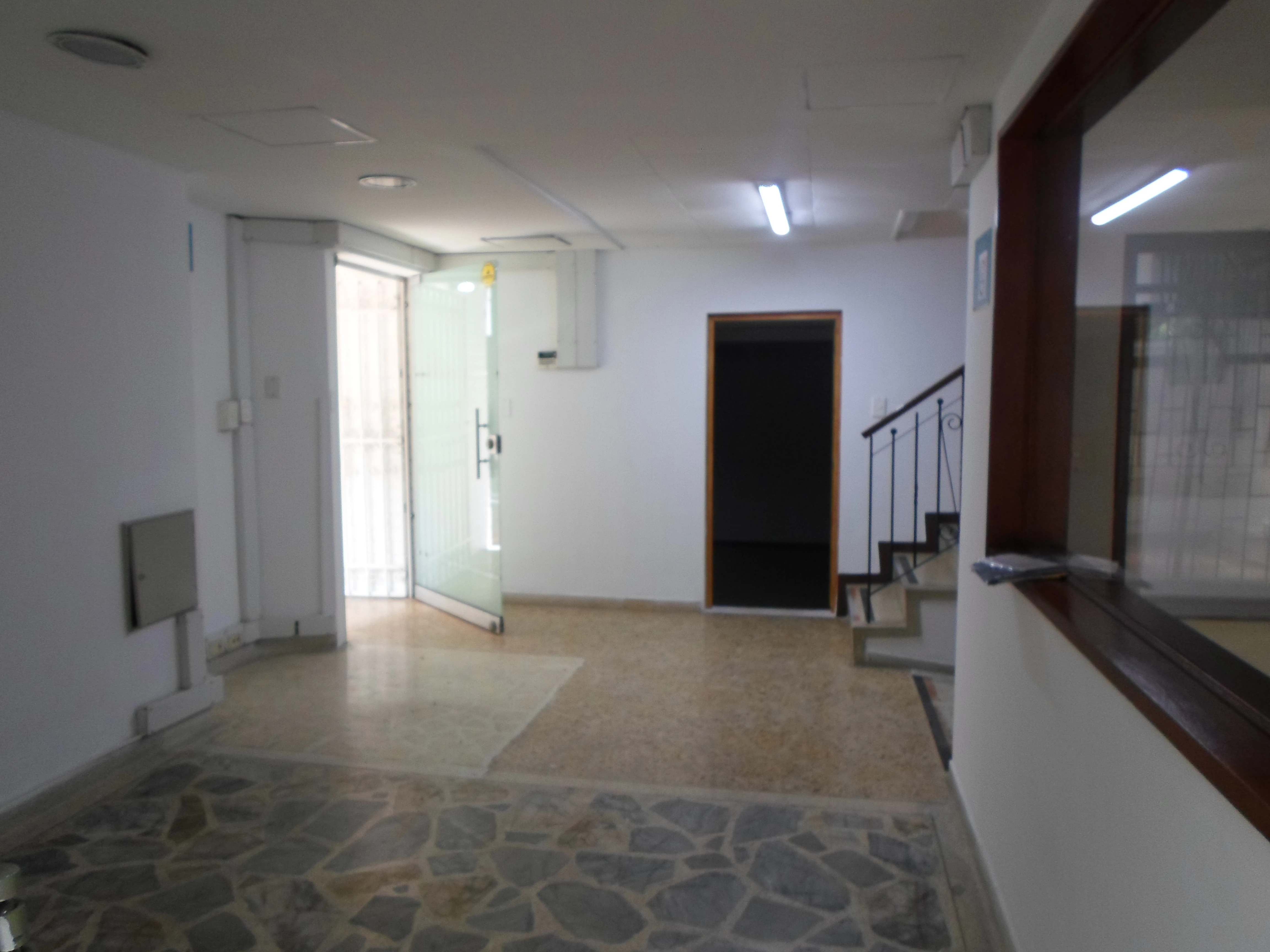 Oficina en arriendo sector Patio Bonito