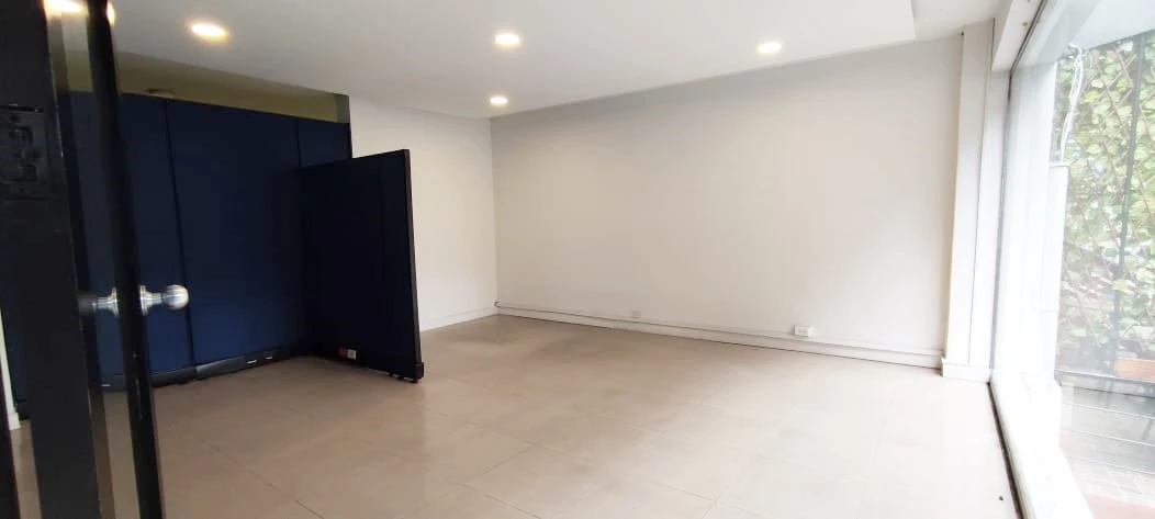 Local comercial la 33