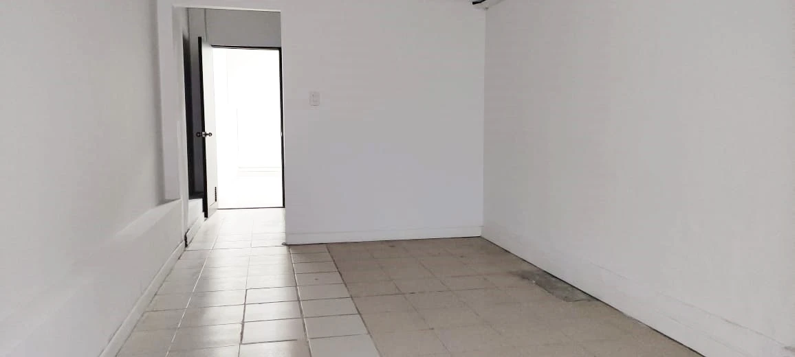 Local comercial la 33