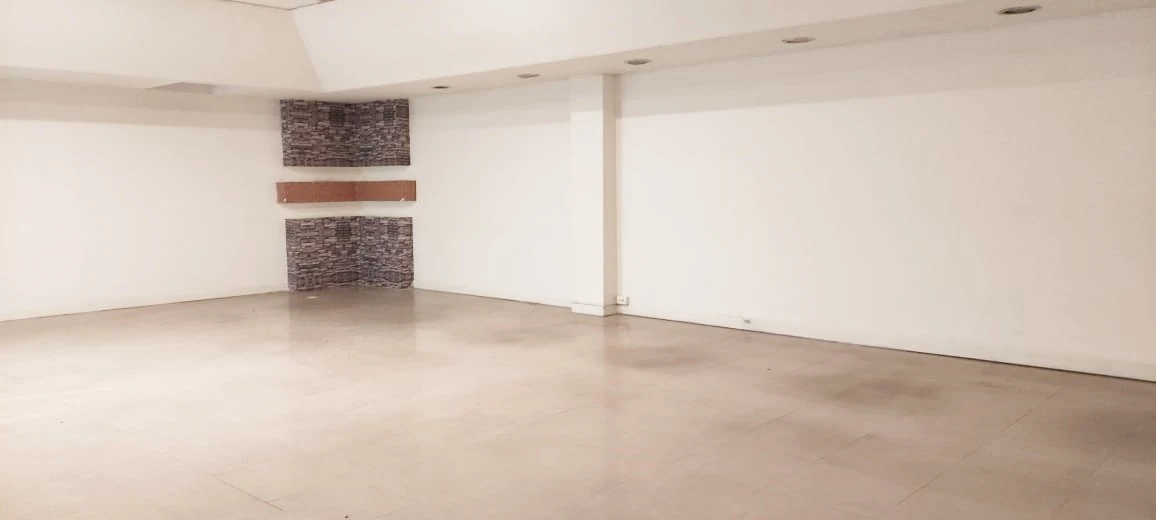 Local comercial la 33