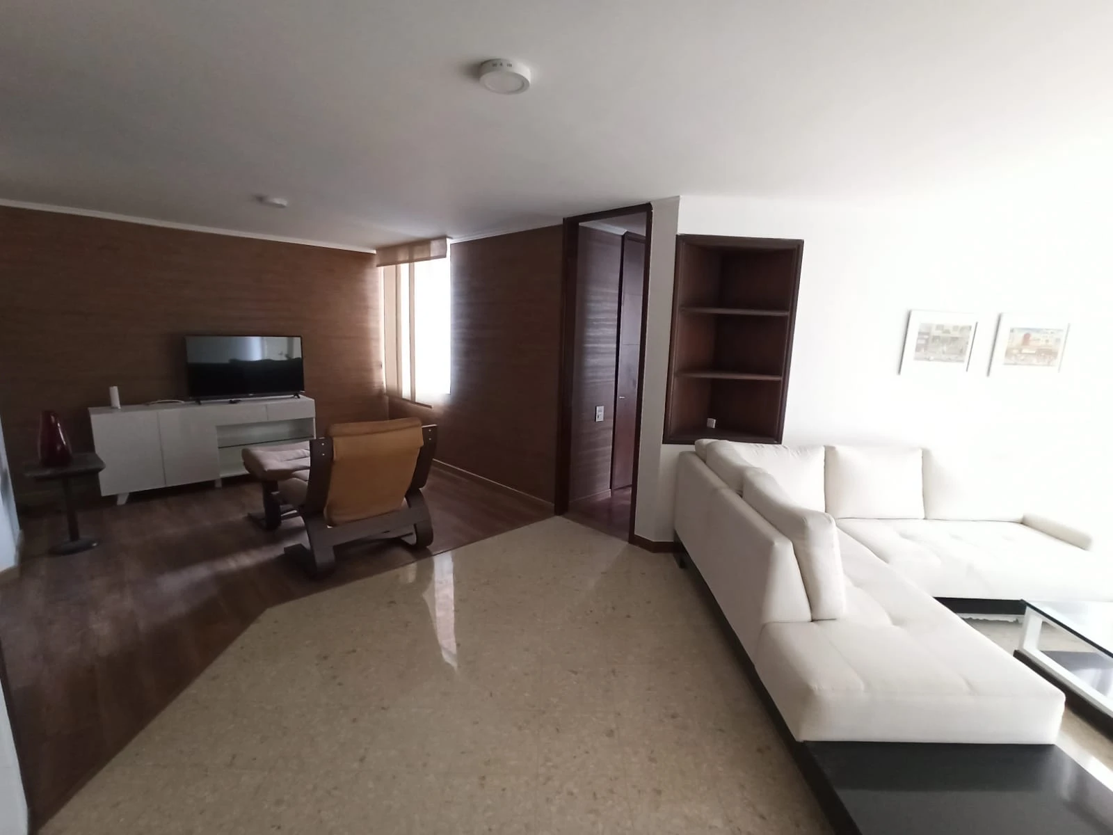 Apartamento amoblado en arriendo loma el campestre
