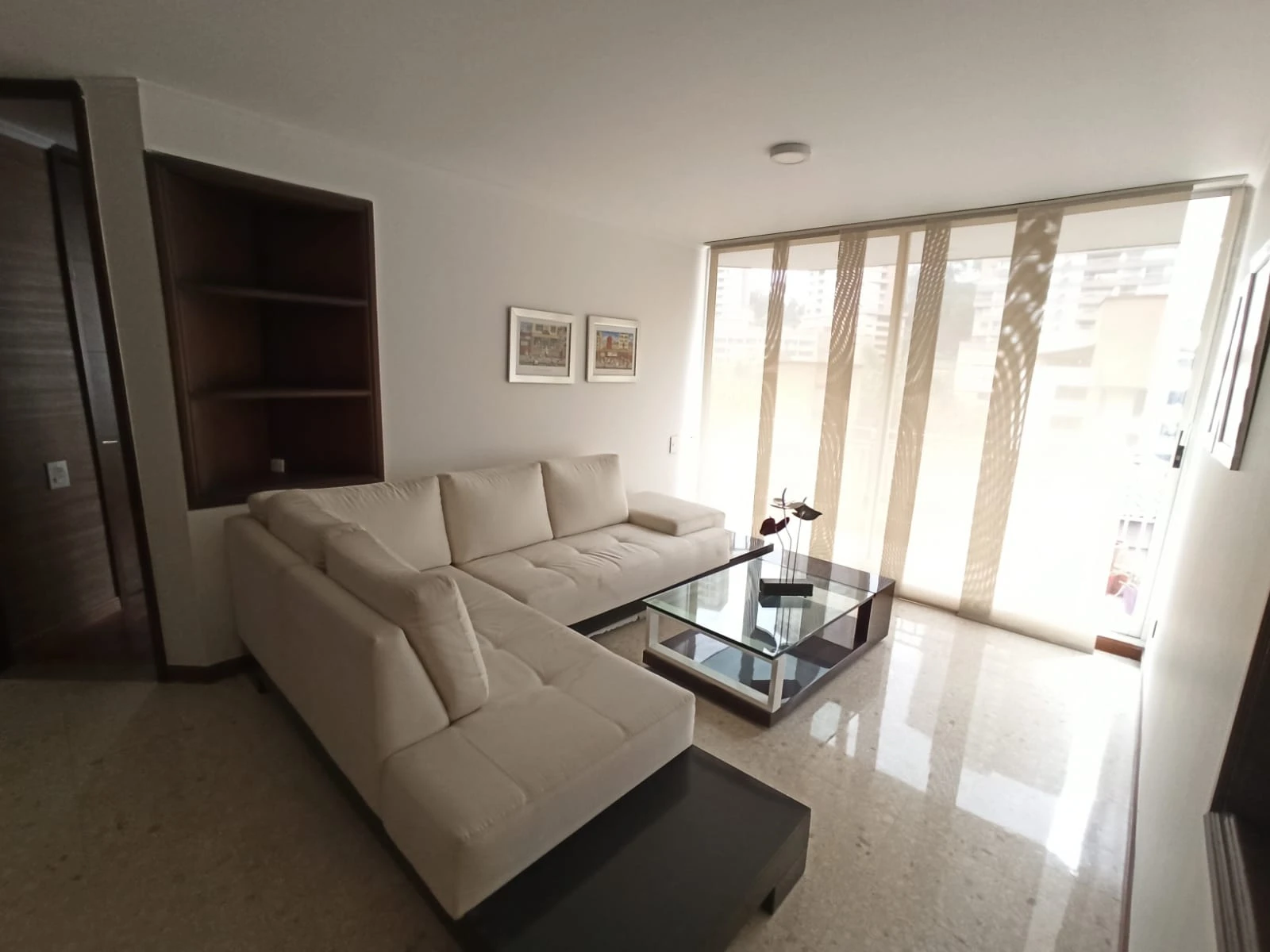 Apartamento amoblado en arriendo loma el campestre