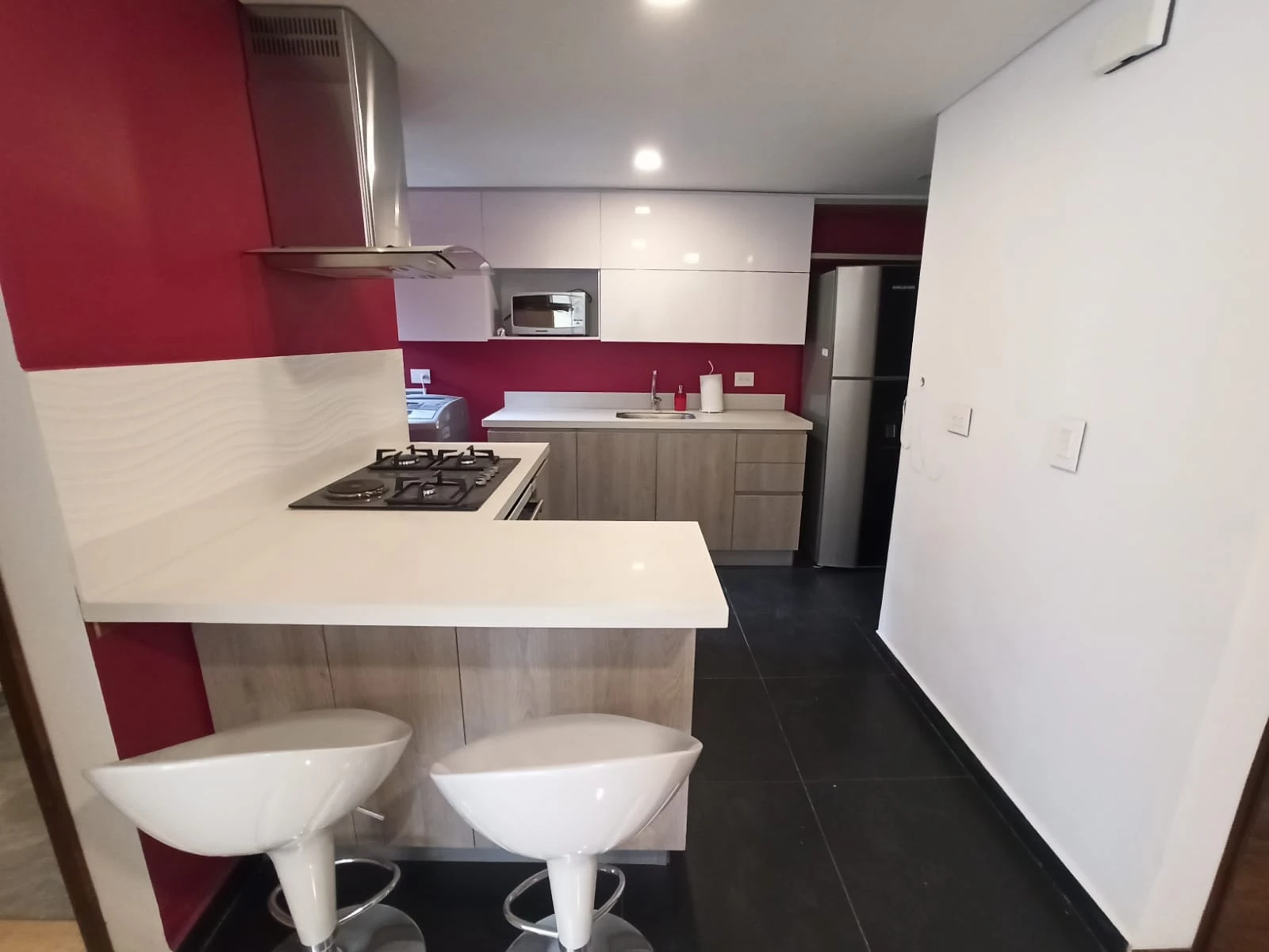 Apartamento amoblado en arriendo loma el campestre