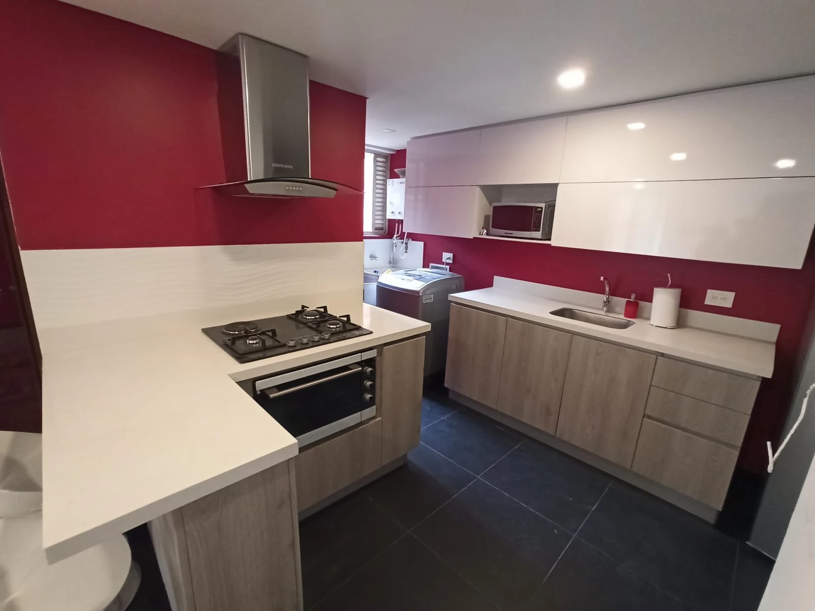 Apartamento amoblado en arriendo loma el campestre