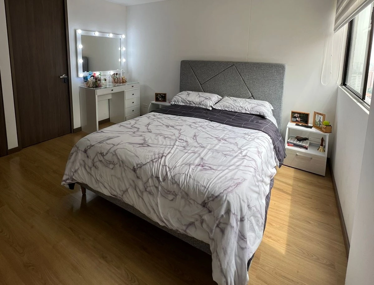 Apartamento en venta loma el escobero