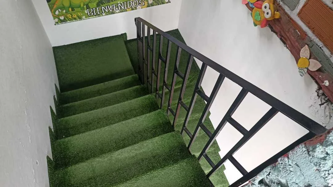 Se vende casa 3 piso diagonal 55 saliendo de puerta del norte