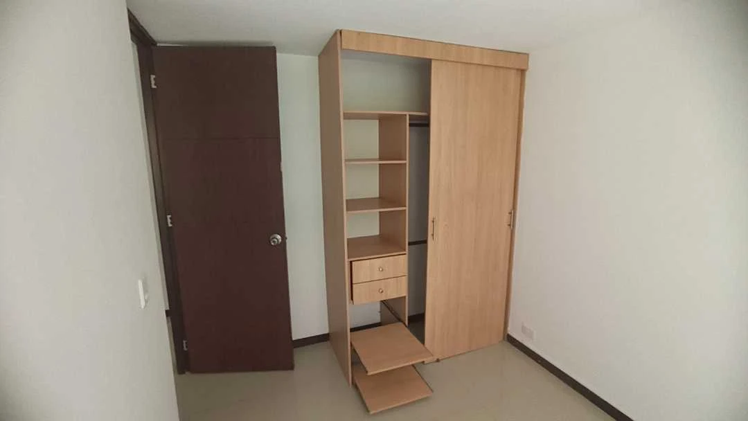 Se arrienda apartamento cerca ala estacion madera