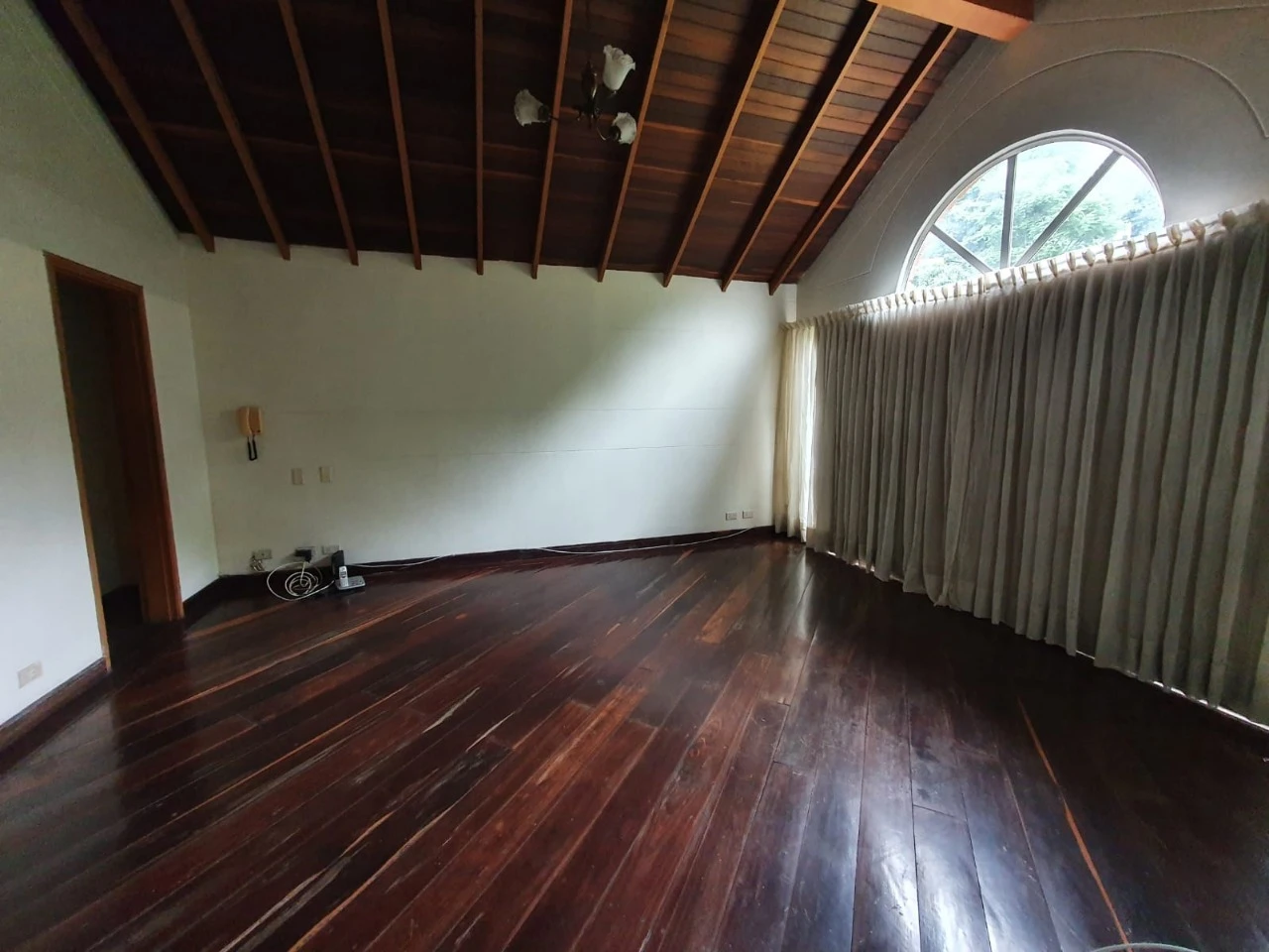 Casa en Arriendo La Sebastiana Envigado