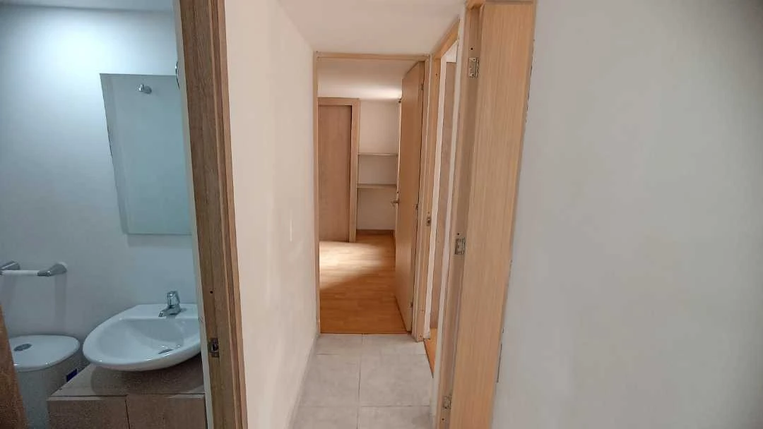 Se vende apto en la unidad arboleda del campo