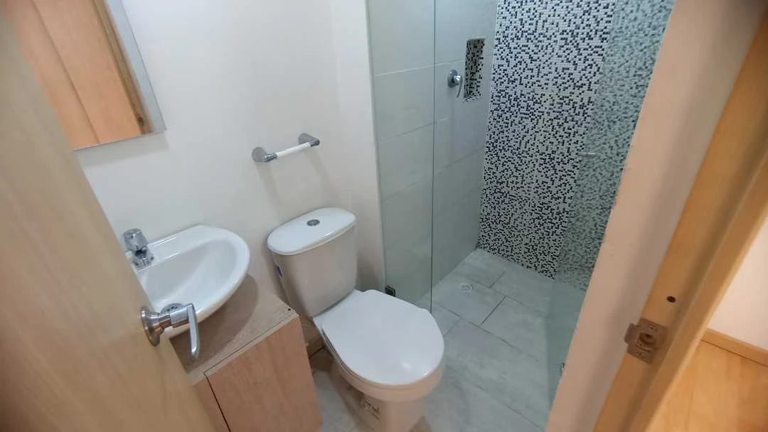 Se vende apto en la unidad arboleda del campo