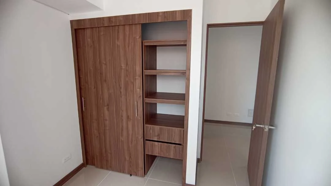 Se arrienda apartamentos nuevo  en sector fabricato 73 mts