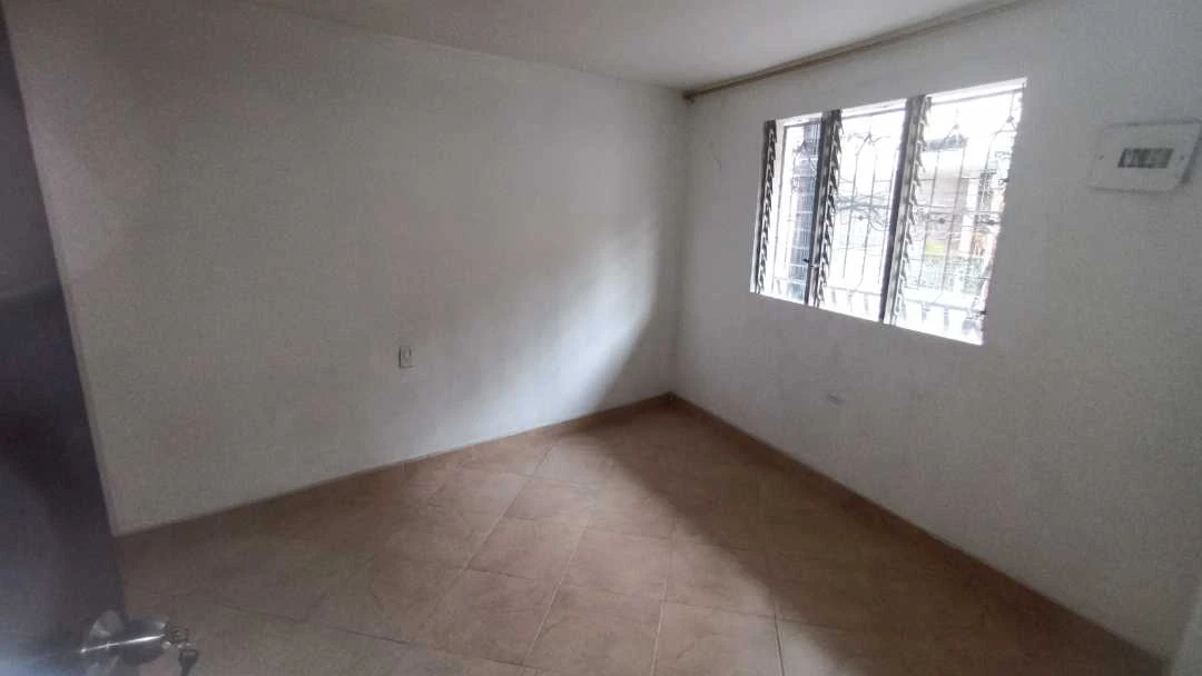 Se arrienda casa cerca a metro bello barrio perez