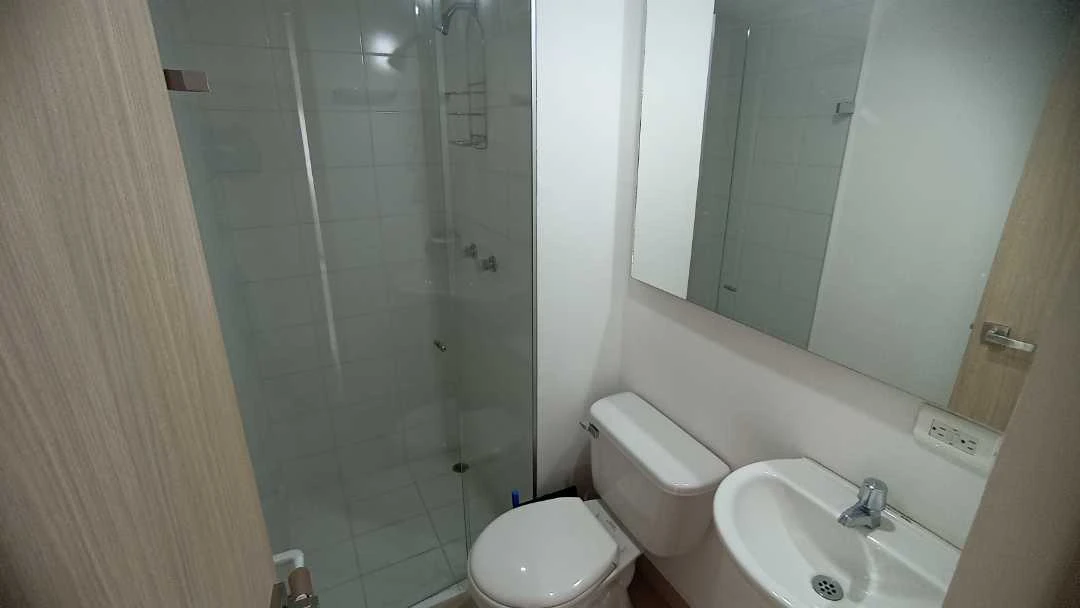 Se arrienda apartamento en sector amazonia