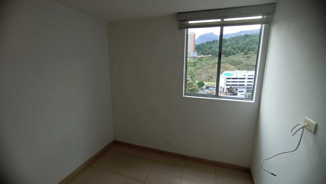 Se arrienda apartamento en sector amazonia