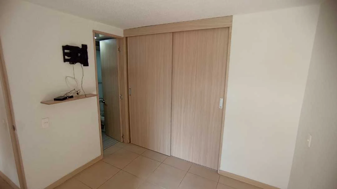 Se arrienda apartamento en sector amazonia