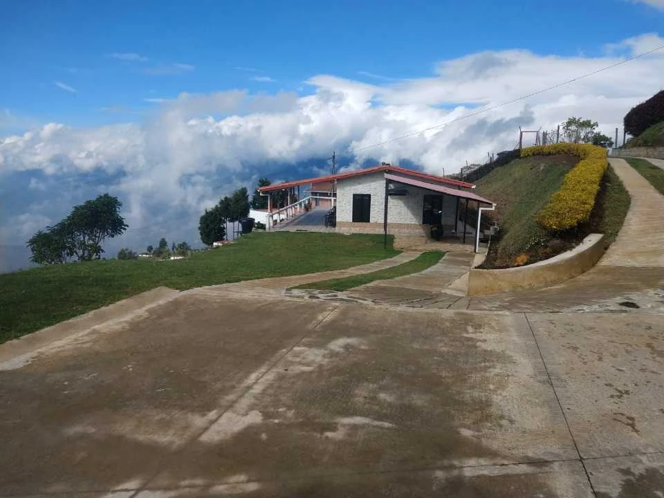 Finca en venta San Cristóbal vereda Yolombo