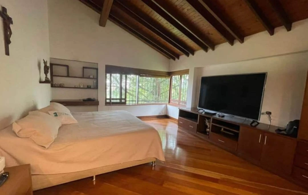 Casa en Arriendo loma de las brujas