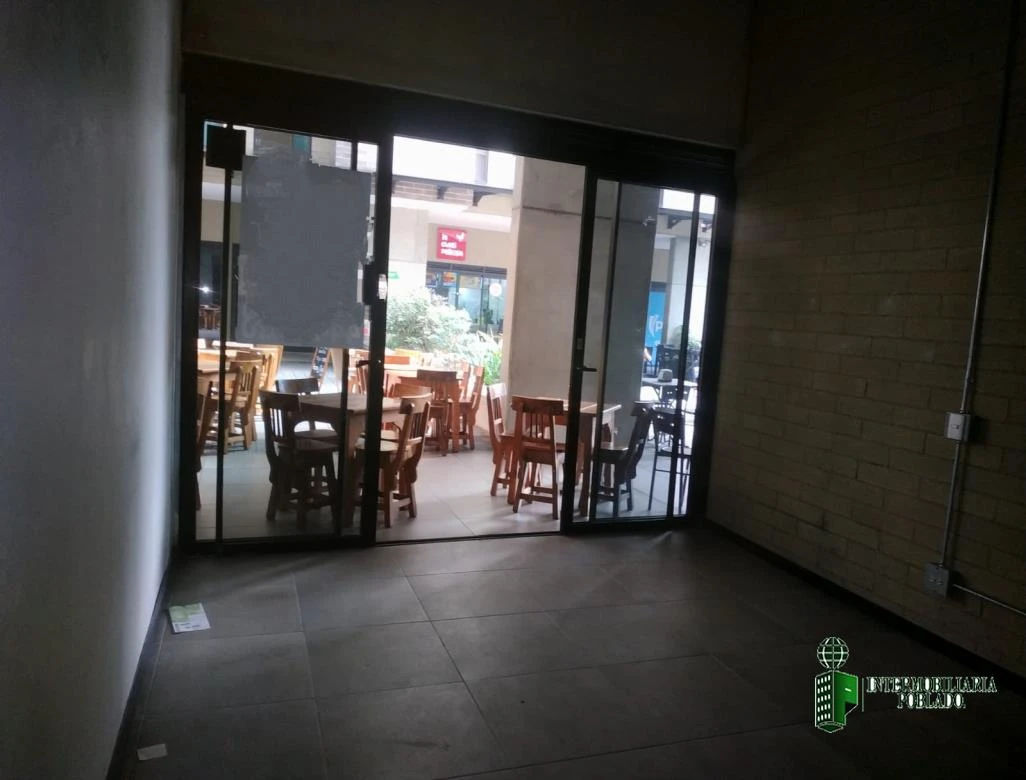CENTRO EMPRESARIAL 808
