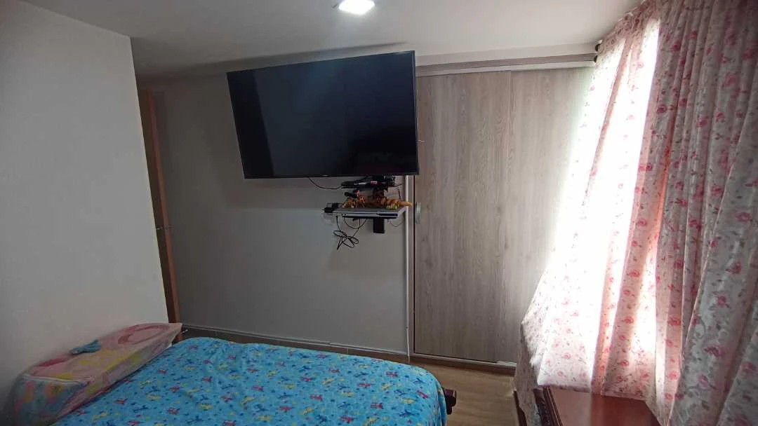 Se vende apartamento en torre Navarra cerca a niquia