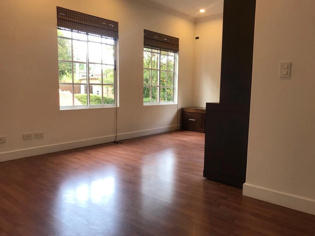 Casa Campestre en Arriendo Loma del Chocho Envigado