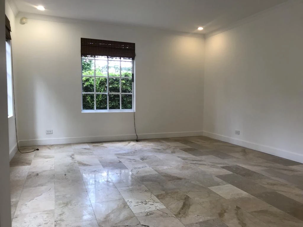 Casa Campestre en Arriendo Loma del Chocho Envigado