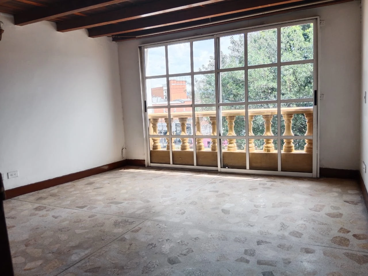 ARRIENDO APARTAMENTO
