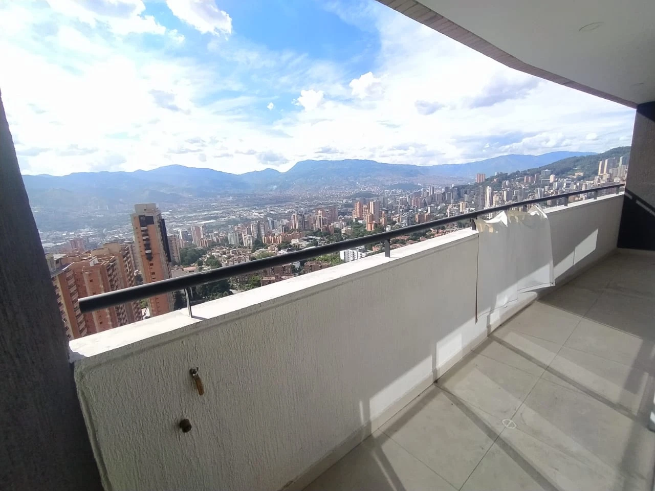 Apartamento en venta sector Loma de los Gonzalez
