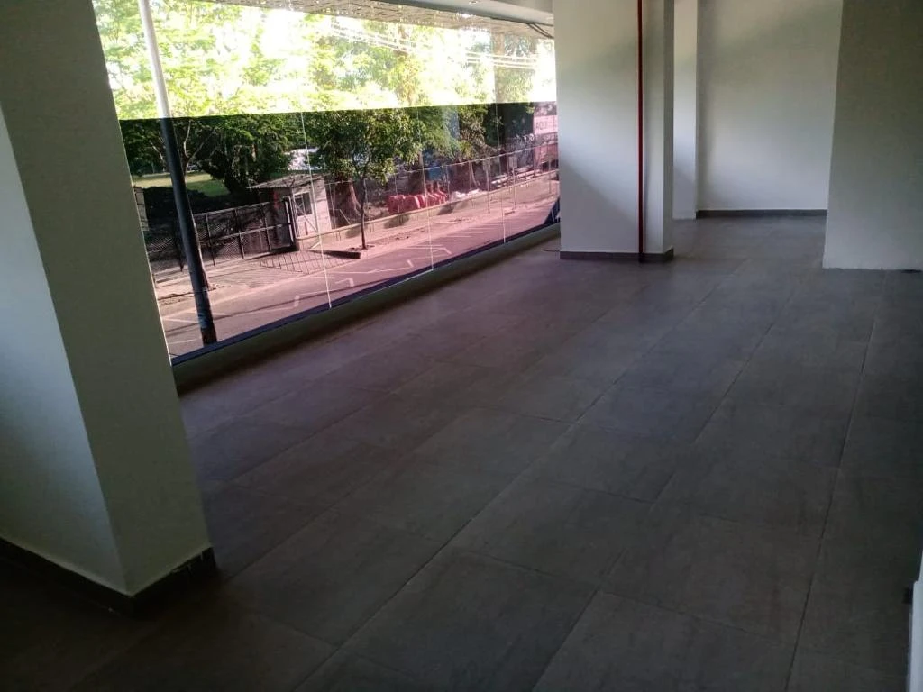 Local en Arriendo Ciudad del Rio
