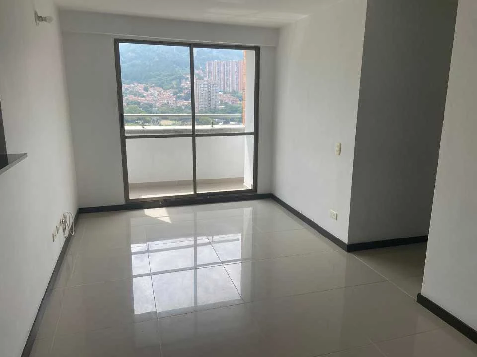 Apartamento en arriendo sector Niquia