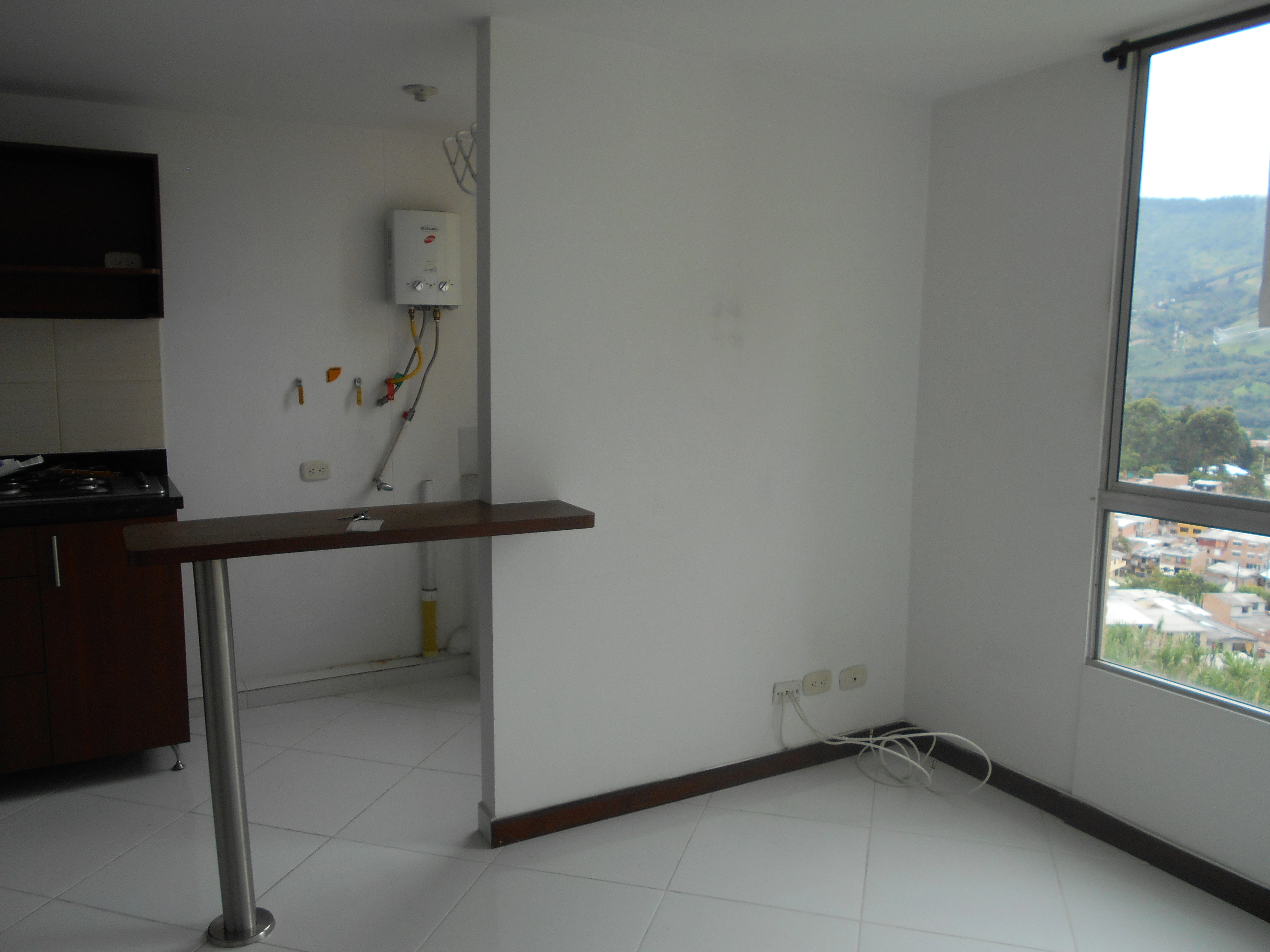 Apartamento en arriendo sector iglesia limonar
