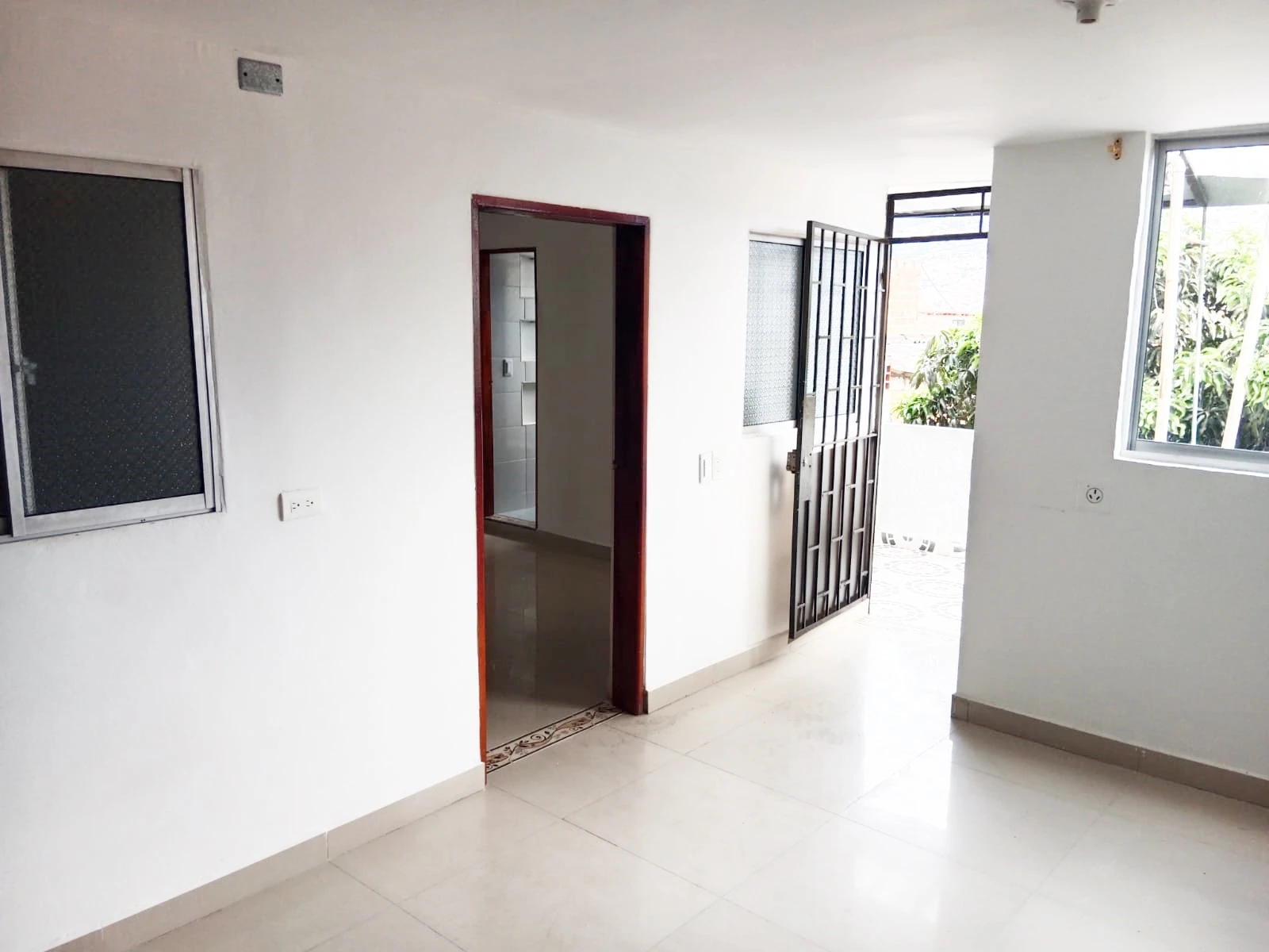 APARTAMENTO EN ARRIENDO 
